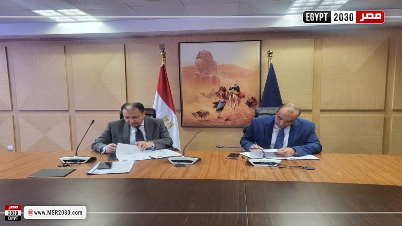 الأعلى للآثار ومصلحة الضرائب يوقعان بروتوكول تعاون لتحصيل مستحقات الدولة عن التعديات على الأراضي