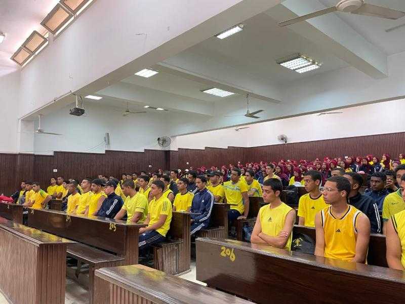 كلية علوم الرياضة بجامعة قناة السويس تنظم لقاءً تعريفيًا مميزًا للطلاب الجدد في أجواء احتفالية