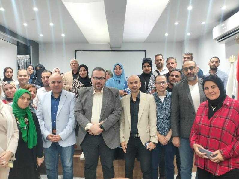 وكيل وزارة الصحة بالشرقية يترأس اجتماع فرق الإعلام والعلاقات العامة