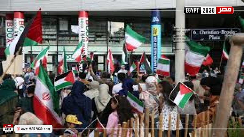 مئات النمساويين يتظاهرون