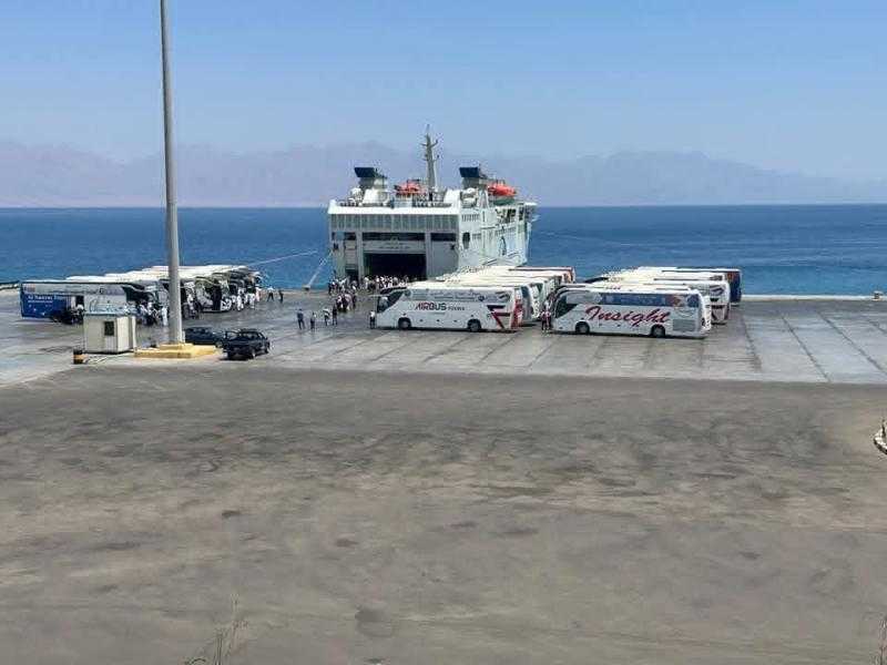 تداول 12 ألف طن و617 شاحنة بضائع عامة ومتنوعة بموانئ البحر الاحمر