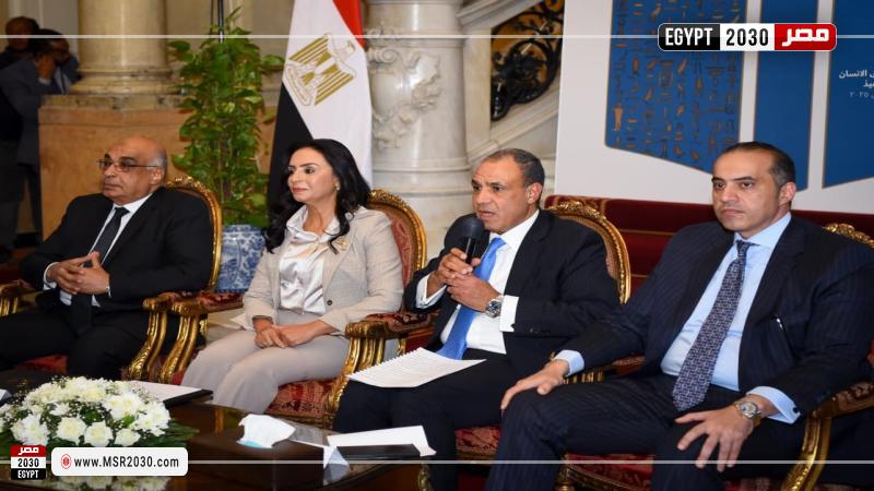 جانب من الندوة
