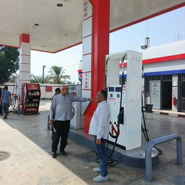 محافظ أسيوط: تكثيف الرقابة الميدانية لضمان الالتزام بالتعريفة الجديدة ومنع أي تجاوزات في المواقف ومحطات الوقود