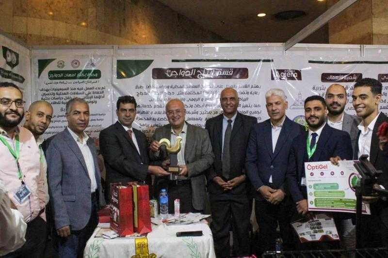 مشاركة كلية الزراعة بجامعة عين شمس في معرض أجرينا الدولي بدورته الخامسة والعشرين