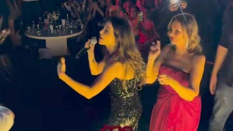 نجيب ساويرس يشكر نانسي عجرم على تواجدها في مهرجان الجونة