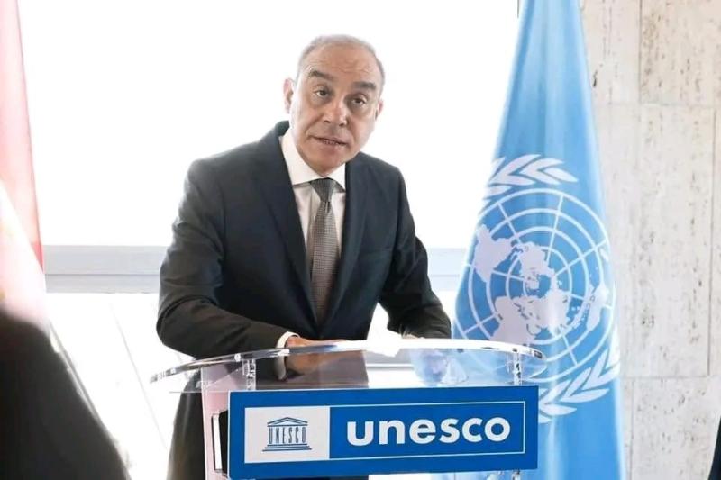 سفير مصر في باريس يشارك في تدشين لوحة تذكارية باسم بطرس غالي بمقر اليونسكو