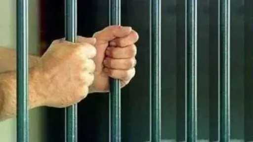 انتحال صفة شرطي للنصب على المواطنين.. كشف ملابسات... انتحال صفة شرطي للنصب على المواطنين.. كشف ملابسات الواقعة والقبض على المتهم