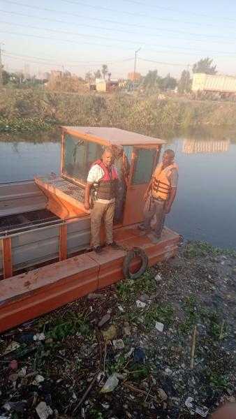 محافظ أسيوط: تشغيل المعدة المائية الألمانية لإطلاق منظومة متكاملة لتطهير المجاري المائية وتحويل ورد النيل إلى أعلاف