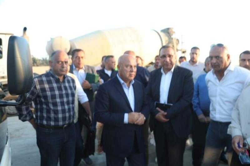 وزير الصناعة والنقل يتفقد مشروعات تطوير الطريق الدولي الساحلي وانشاء طريق حر شرق الرياح التوفيقي