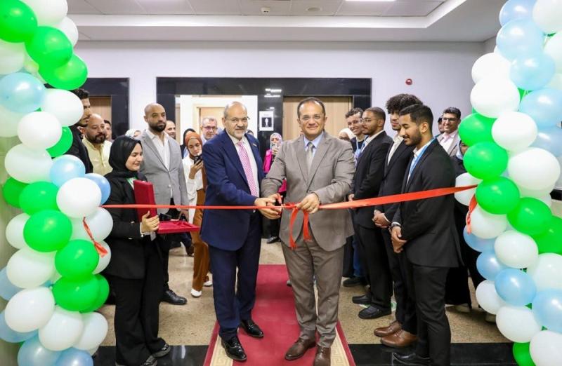 جامعة الجلالة تفتتح العيادات الخارجية بكلية العلاج الطبيعي لخدمة المجتمع وتدريب الطلاب