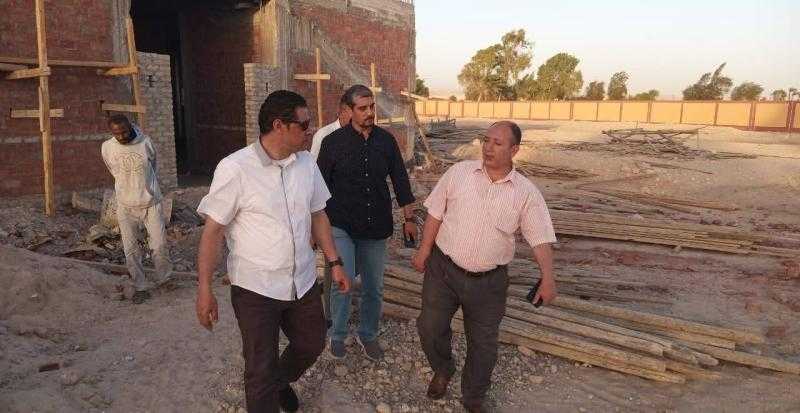 محافظ أسيوط: استكمال تطوير مجمع ملاعب نادي أبنوب الرياضي