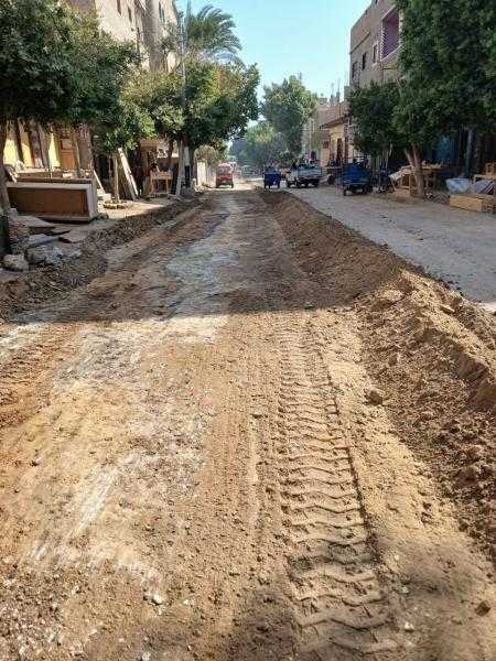 محافظ أسيوط: استمرار حملات تسوية وتمهيد الشوارع بالغنايم لتحسين الخدمات ورفع كفاءة منظومة النظافة