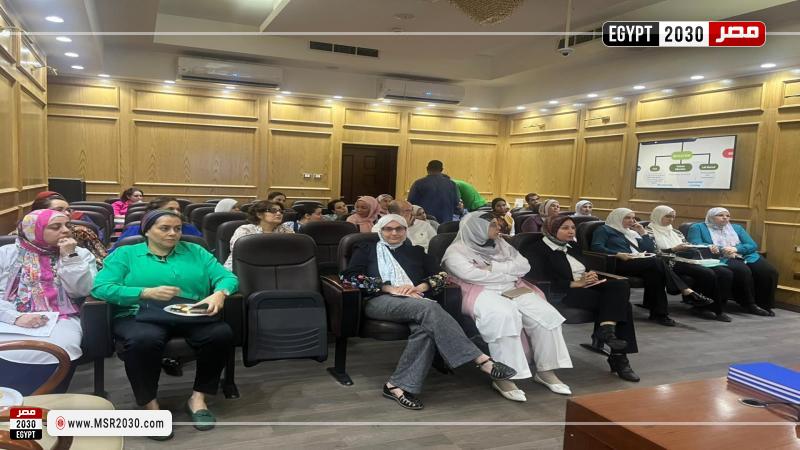 كلية الصيدلة بجامعة عين شمس