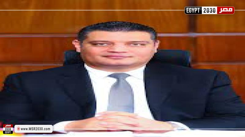 أيمن عبد الموجود 