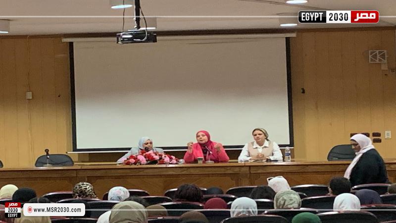 كلية الألسن بجامعة عين شمس