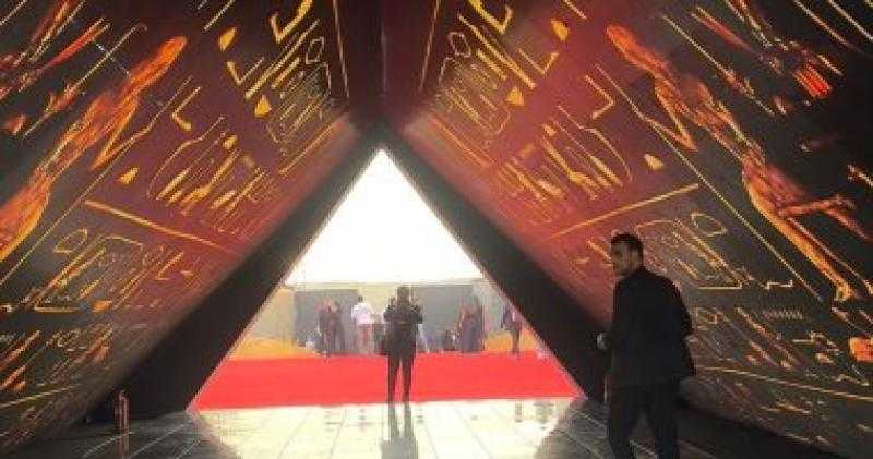 مصر على موعد مع ”الجرامي” لأول مرة.. والإعلان عن الترشيحات من أمام الأهرامات