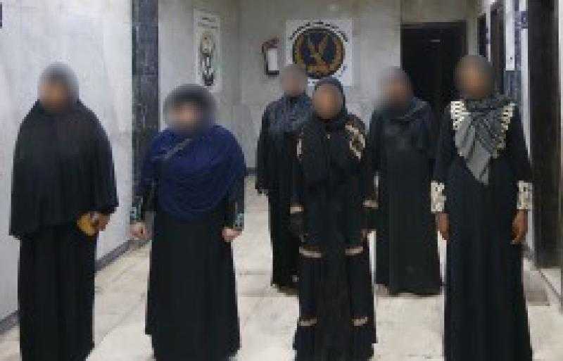 لداخلية تضبط 9 سيدات استغللن أطفالًا في التسول وبيع السلع بالقاهرة والجيزة