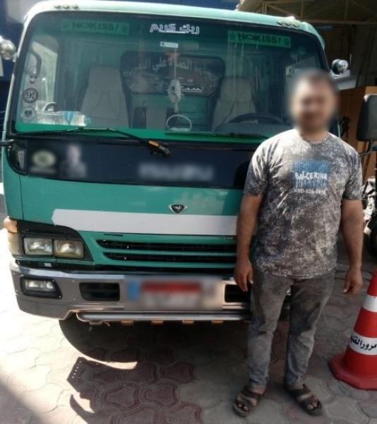 الداخلية تضبط قائد ”نصف نقل” صدم سيارة ولاذ بالفرار بالقليوبية