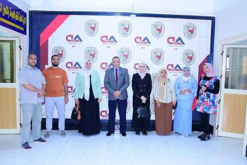 مركز التنمية المستدامة بجامعة سوهاج يطلق أولي دوراته لحساب البصمة الكربونية