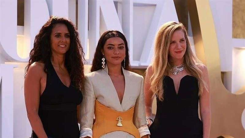 نجوم فيلم وين ياخذنا الريح