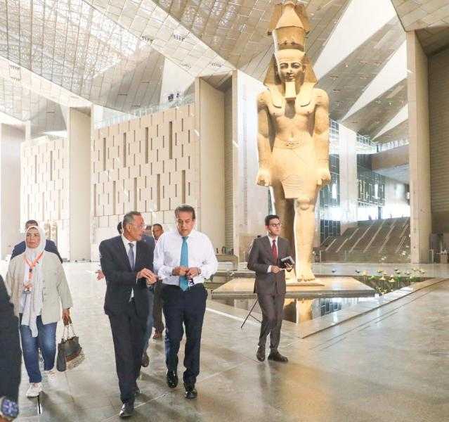 وزير الصحة يؤكد جاهزية الوزارة لتأمين افتتاح المتحف المصري الكبير بأعلى معايير الرعاية الطبية