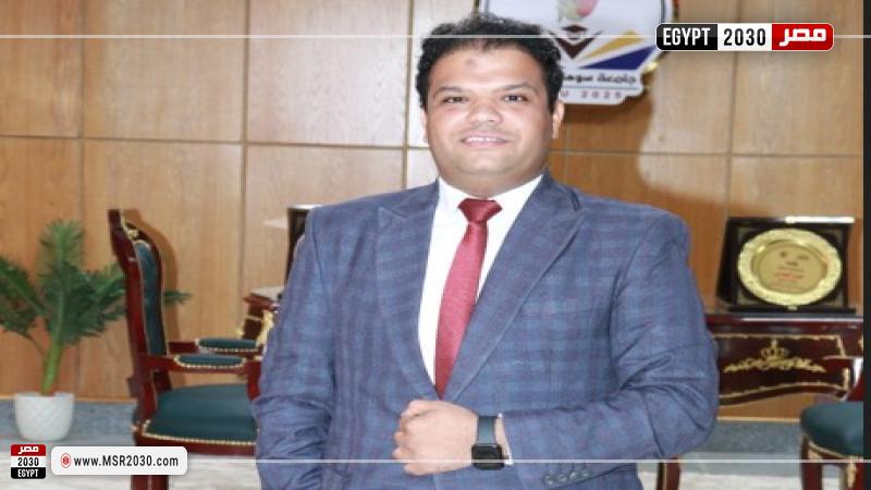 الدكتور محمود خليل