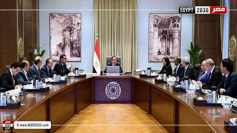 رئيس الوزراء يلتقي الرئيس التنفيذي لشركة أكوا باور السعودية
