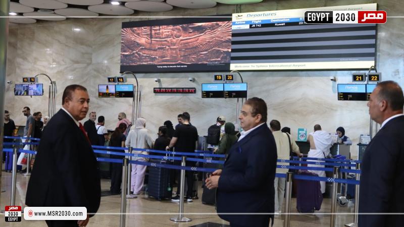 جولة تفقدية للجنة العليا للتفتيش الأمني والبيئي بمطار سفنكس الدولي
