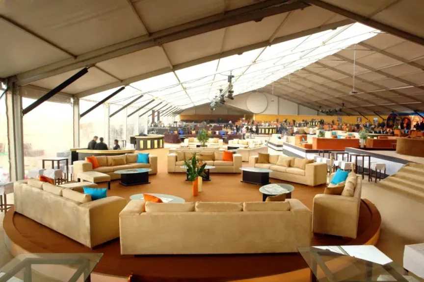 أفضل شركات الخيام في السعودية | نصائح لاختيار حجم وتجهيز الخيمة المناسبة للفعالية