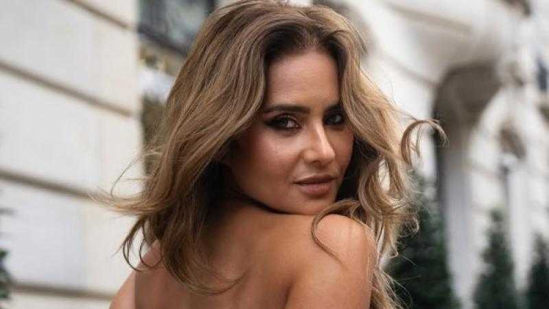 نجوم الفن يجتمعون في فيلم ”وطن السلام” لتعزيز قيم السلام والتآخي