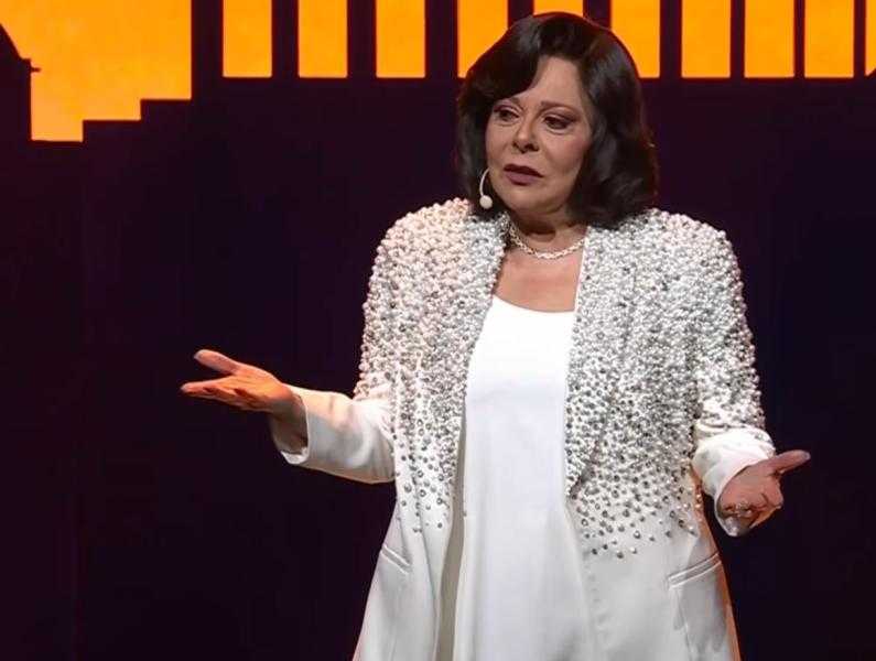 إسعاد يونس: الرئيس السيسي يعمل دائما للحفاظ على السلام والأمن والاستقرار