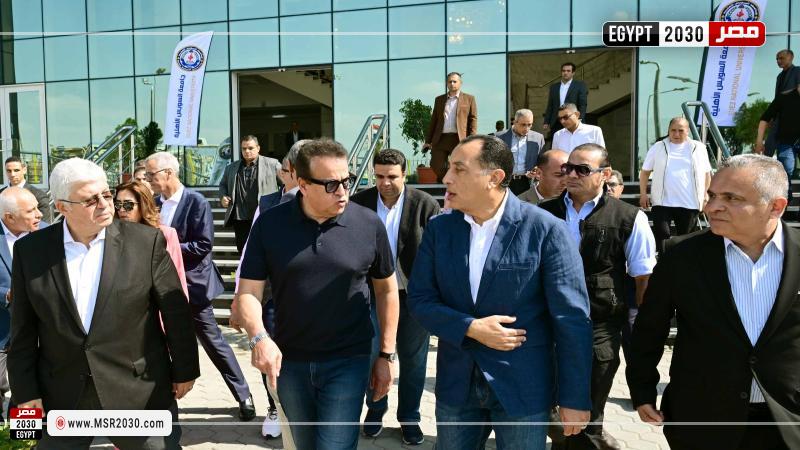 مدبولي يتفقد جامعة السويس الأهلية