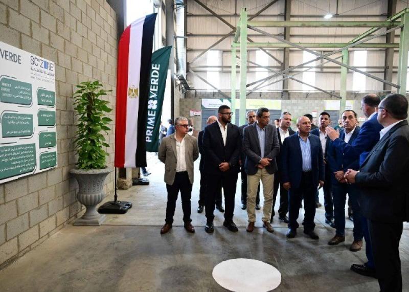 رئيس الوزراء يفتتح مصنع ”بريمفيرد للأكياس والصناعات الورقية” باستثمارات تصل إلى 7.5 مليون دولار