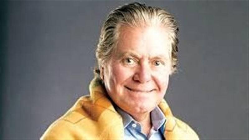 حسين فهمي ضيف أسامة كمال في ”مساء dmc” الخميس