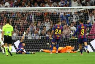 ريال مدريد يحسم الكلاسيكو بثنائية مثيرة أمام برشلونة... ريال مدريد يحسم الكلاسيكو بثنائية مثيرة أمام برشلونة في الدوري الإسباني