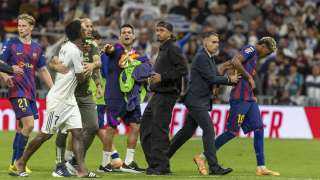 فينيسيوس جونيور يشعل الكلاسيكو بمشادات متكررة أمام برشلونة فينيسيوس جونيور يشعل الكلاسيكو بمشادات متكررة أمام برشلونة