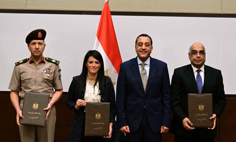 رئيس الوزراء يشهد توقيع بروتوكول تعاون بشأن تجهيزات البنية الفنية بمدينة العدالة الذكية بالعاصمة الإدارية