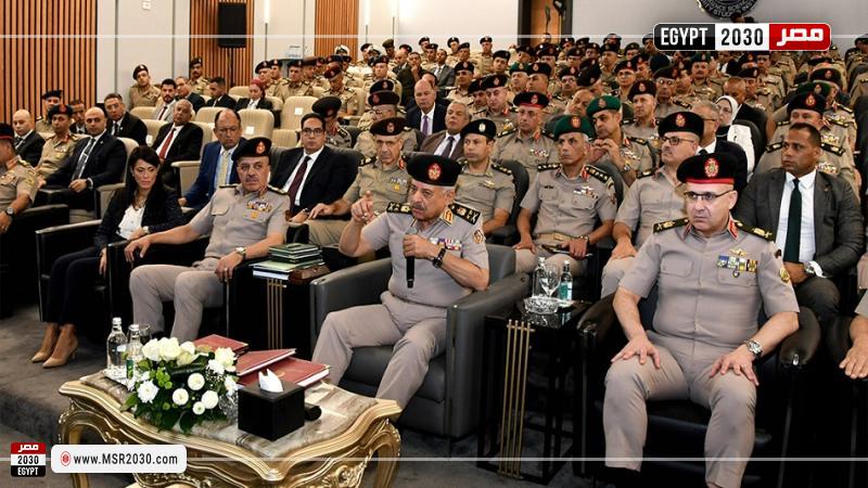 الفريق أول عبد المجيد صقر القائد العام للقوات المسلحة وزير الدفاع والإنتاج الحربى