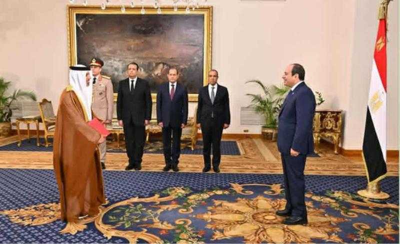 سفير الإمارات بالقاهرة: حريصون على تعزيز العلاقات مع مصر في شتى المجالات