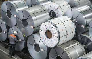 «مصر للألومنيوم» ترفع أسعار معظم منتجاتها الموردة للمصانع... «مصر للألومنيوم» ترفع أسعار معظم منتجاتها الموردة للمصانع 5 آلاف جنيه بالطن لشهر نوفمبر