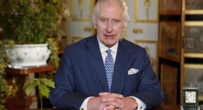 الملك تشارلز الثالث يدشن أول نصب وطني لتكريم الجنود من مجتمع الميم في بريطانيا