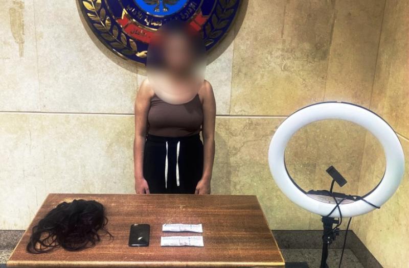 القبض على صانعة محتوى نشرت فيديوهات خادشة للحياء عبر السوشيال ميديا