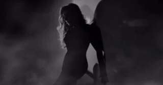 أنغام تثير حماس جمهورها بتيزر غامض وتستعد لحفل باريس