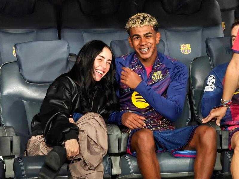 بعد شائعات الخيانة.. لامين يامال يعلن انفصاله عن المغنية نيكي نيكول