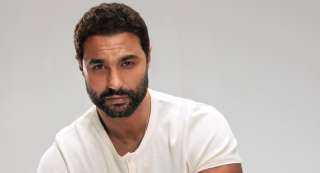 كريم فهمي: جالي اكتئاب بسبب هذا العمل كريم فهمي: جالي اكتئاب بسبب هذا العمل