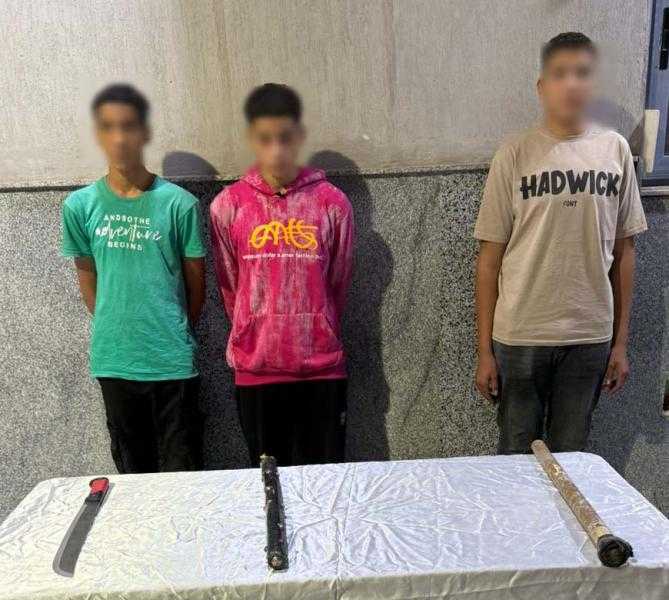 مشاجرة طلاب بأسيوط وضبط أسلحة بيضاء أمام مدرسة