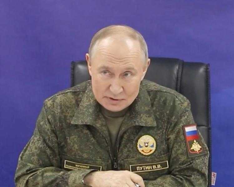 بوتين يعلن نجاح اختبار طوربيد نووي فائق القدرة من طراز بوسيدون