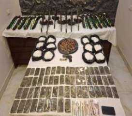 مصرع عنصر جنائي شديد الخطورة وضبط بؤر لمروجى المخدرات والأسلحة في محافظات متعددة