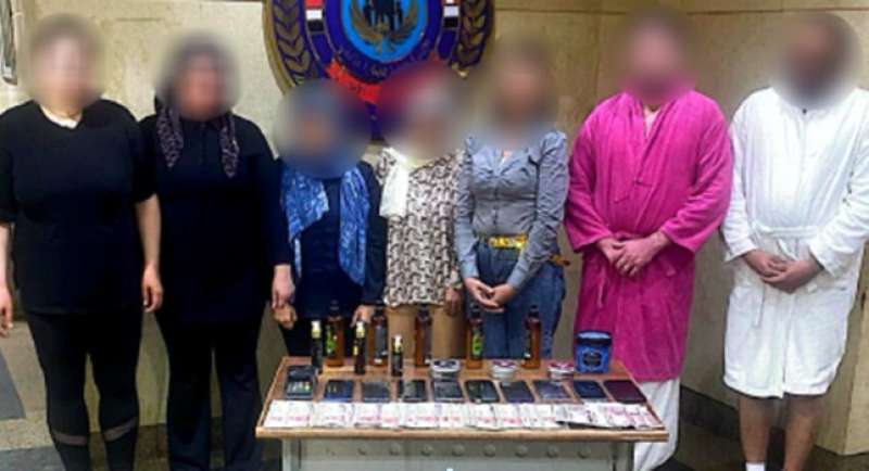 المقبوض عليهن في أعمال منافية للآداب