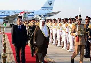 مدبولي يستقبل نظيره الكويتي بالعاصمة الإدارية الجديدة